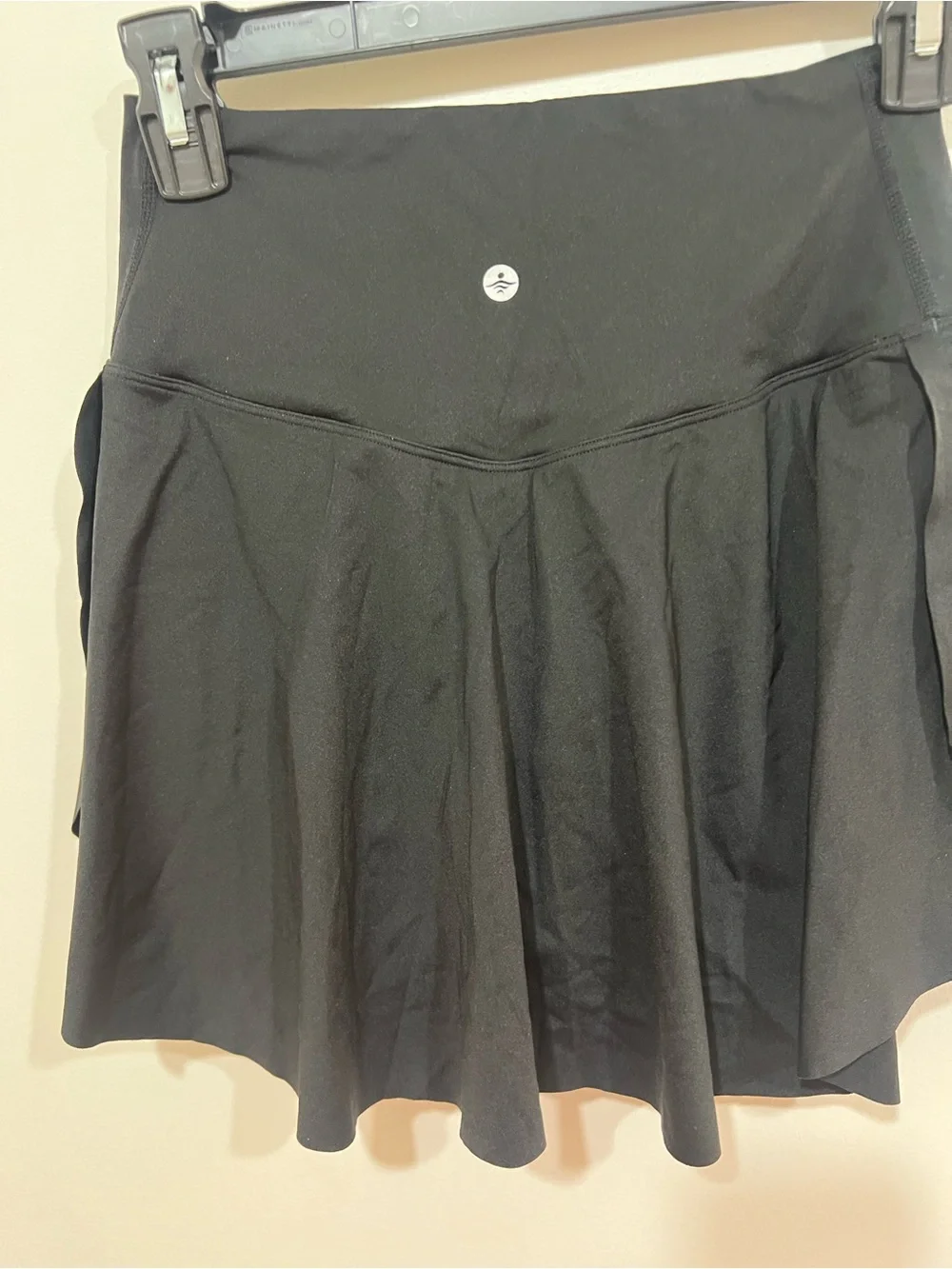 HALARA Black Mini Skirt